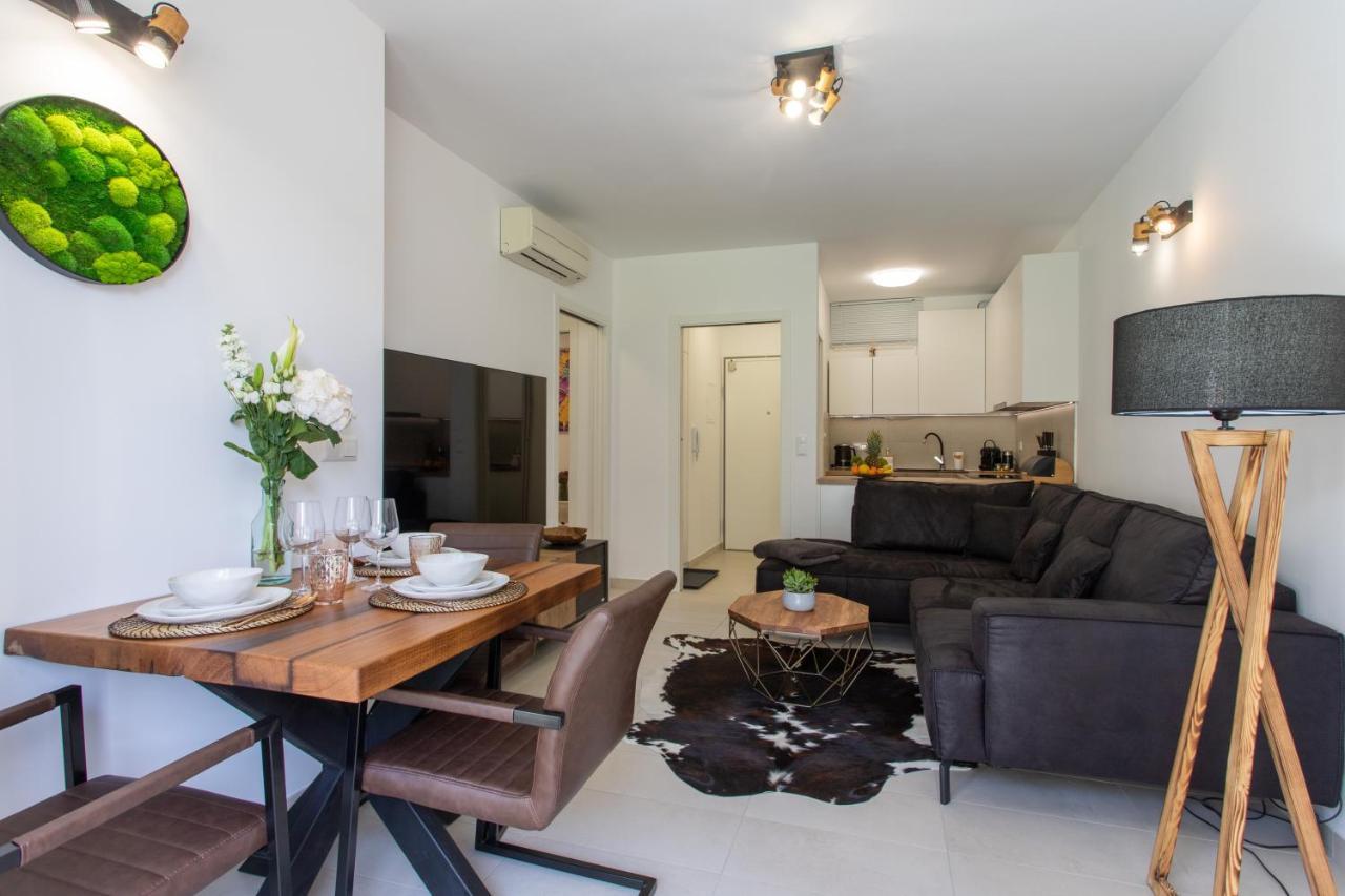 Lucky Apartment Omis Luaran gambar