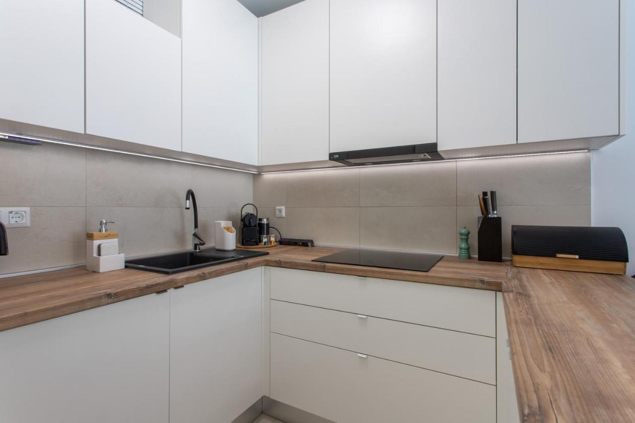 Lucky Apartment Omis Luaran gambar