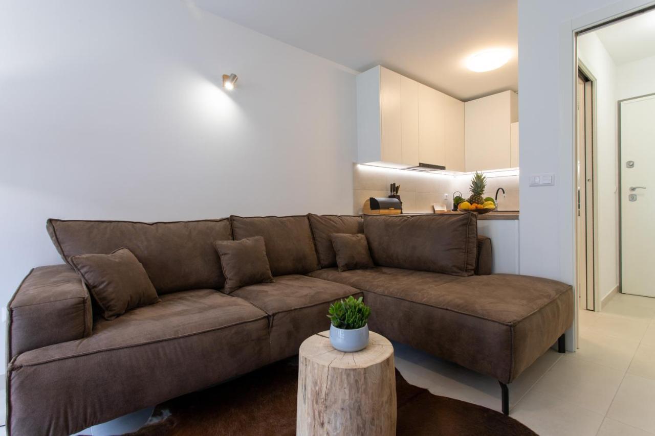 Lucky Apartment Omis Luaran gambar