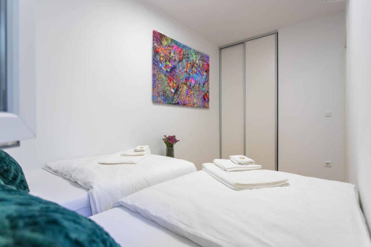 Lucky Apartment Omis Luaran gambar